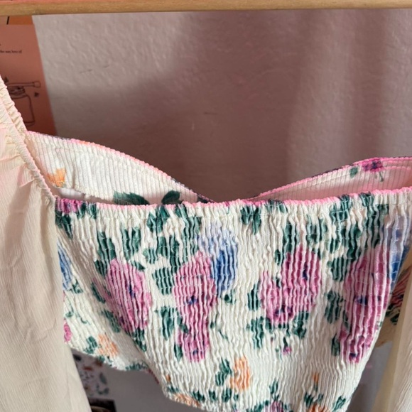 Cider Floral Blouse with Cream Sleeves - Picture 5 of 5